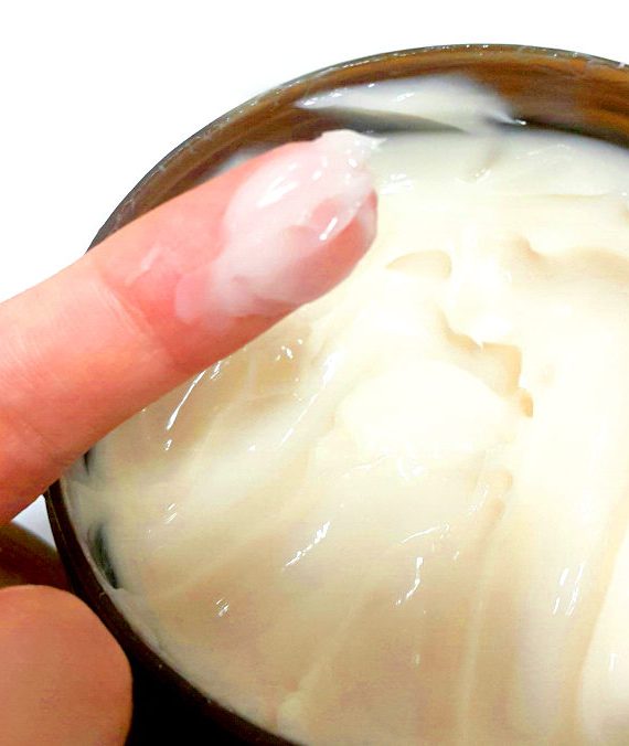 Nature-Republic-Argan-Essential-Deep-Care-Hair-Pack-Review2-e1491857803799